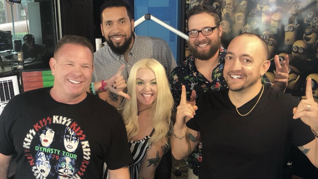 Strikker_Ace's tweet photo. Thank you @RealRadio1041 & @Iheartmonsters1! I’m honored to be among the #FirstFive invited in studio for #MediaMonsters #Friday! A #Privilege to help #Represent the #Awesome #YouTubeCrew #Chatters and #Mods! #WeTypeWhatWeWant @RussRollins #MonstersMilitia #BlastFromThePast #mWo https://t.co/zCc2PpJWyE
