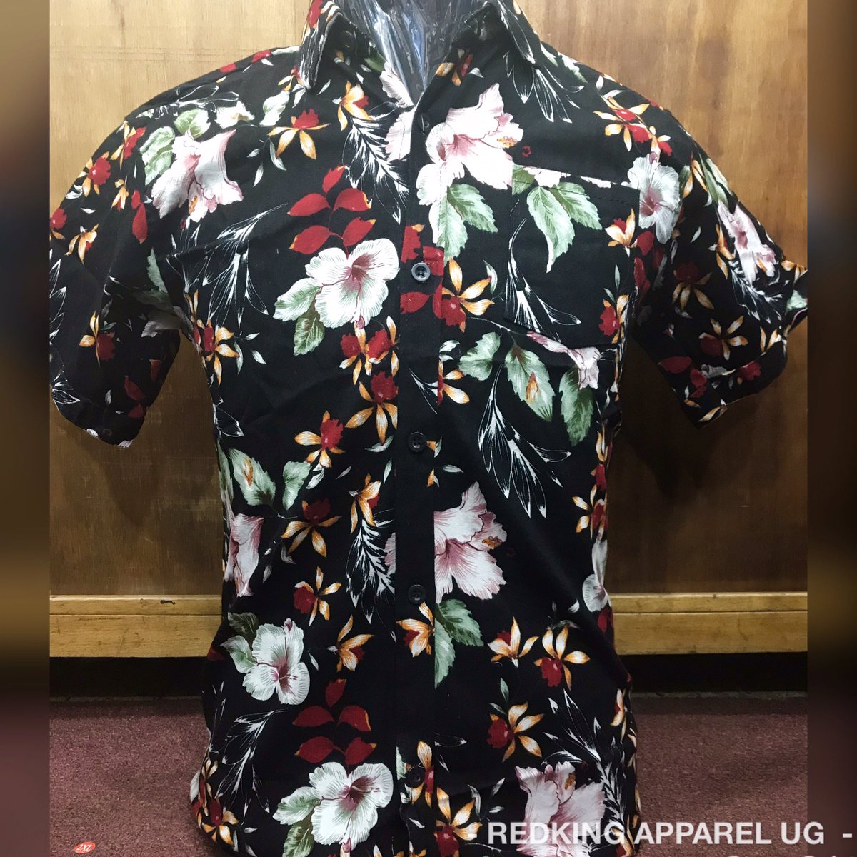 Make it a #funfriday 💃🏾🕺🏾 or #greatweekend 🥳👯‍♀️ with a floral shirt from @RedkingUg 
Available in sizes S, M & L going for only UGX 30,000. 
DM to place your orders or WhatsApp 0754189006 
#floral_perfection #dapperday