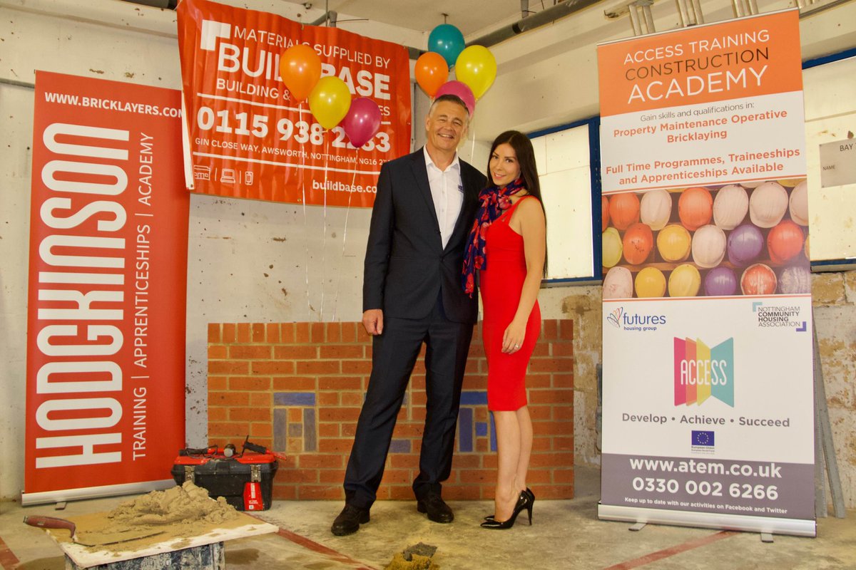 HodgkinsonBuild's tweet photo. Some nice #throwback #TBF photos of last weeks #bricklaying #Academy #launch #goodfeelingFriday https://t.co/wzhmeZsnsR