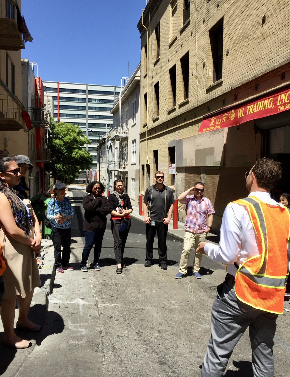 sfpublicworks's tweet photo. We capped the #PublicWorksWeek2019 tours today with an exploration of Chinatown alleyways. Participants saw firsthand the improvements recently wrapped up or underway, sprinkled with history that makes this iconic neighborhood a San Francisco draw. https://t.co/fb1WAu0sXm https://t.co/ApUZZOy3o2