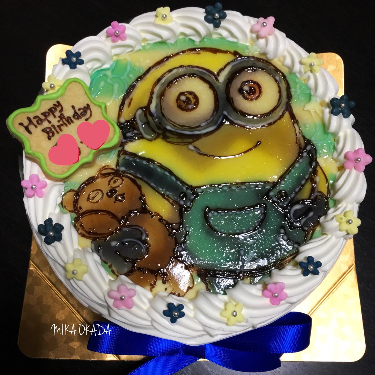 オカダ ミカ 手描きイラストケーキ No Twitter ミニオンのイラストケーキ ボブは一番人気ですね ミニオン ボブ Minions イラストケーキ ケーキ Cake Partycake 誕生日 ハッピーバースデー おめでとう Happybirthday