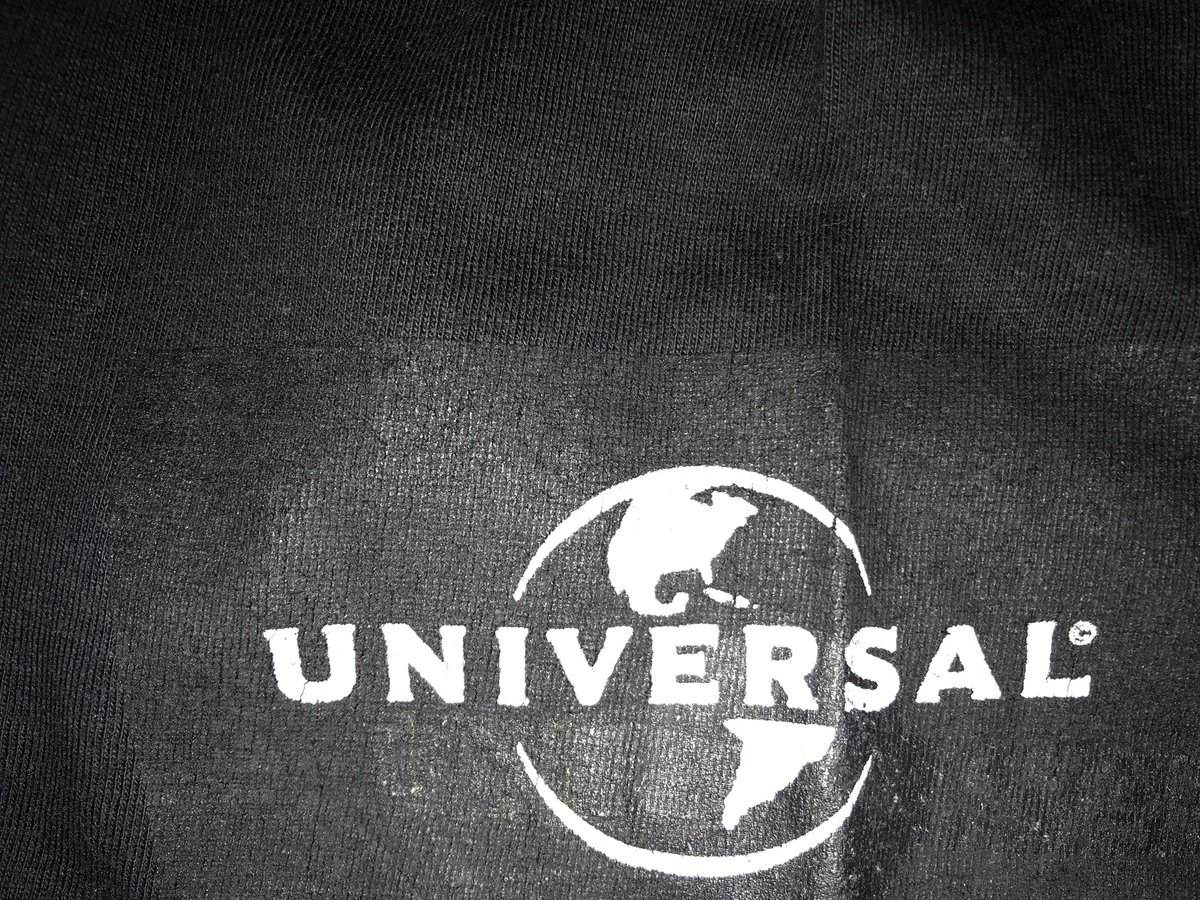 frabel2172's tweet photo. #Metallica20Años @Radioacktiva_ La Camiseta oficial del concierto de @Metallica en #Bogota #Colombia 🇨🇴 @UMusicColombia coordinador logístico de uno de los accesos v.i.p inolvidable  fecha ya que salía de un coma, pero una cita infaltable 02/05/1999 The Garage Remains de Same 99 https://t.co/gZdjy7Kscn