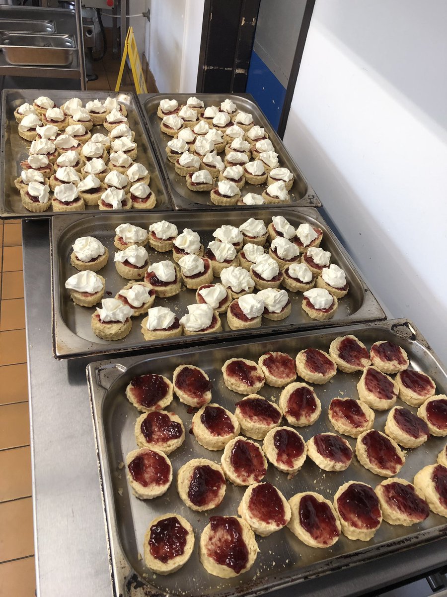 HunmanbyPrimary's tweet photo. Lovely scones made by the catering team today. https://t.co/ziBbhhvgNW