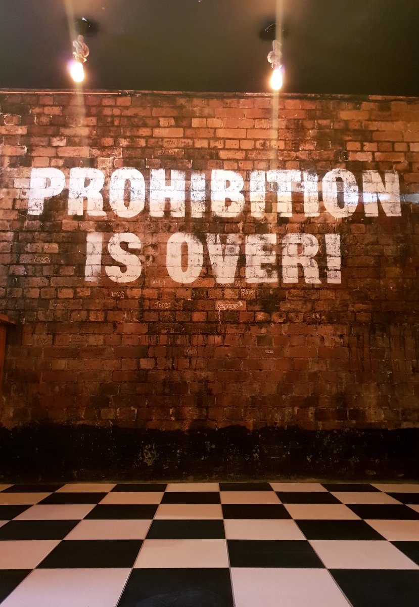 Bootlegger_bars's tweet photo. its the Friday on a bank holiday wkend..#deliciouscocktails,#livemusic,fantastic dj until 2:30am fri&amp;sat!! Open everyday. Yes #BankHolidayWeekend! #prohibitionisover #cocktails #Cardiff #CardiffBar https://t.co/K2JxEde04L