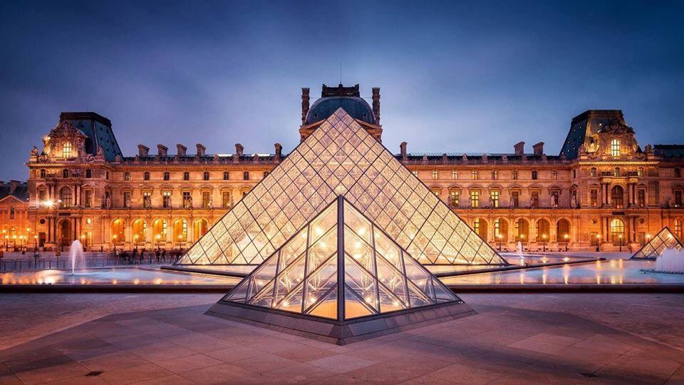 7Chill_app's tweet photo. 🎨 [#art] Louvre | SOIRÉE NOCTURE - GRATUIT
.
📌 SAMEDI 04 MAI - 18h | Musée du Louvre, 75001 Paris
.
 👑 C’est le moment si vous n’y êtes jamais allé ! En plus c’est gratuit 🙄
.
Sinon attendez le premier samedi du mois prochain 🤷🏽‍♂️ https://t.co/O1Y3cQs2d1