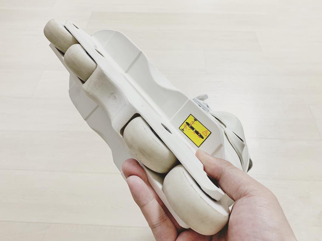 D_K_Lim's tweet photo. Aeon xix.
#iphoneography #apple #shotoniphone #aggressive #skate #usdskates #aeon #aeon2019 #skin #zerotype #ztstore #not_my_skates https://t.co/80RsI8FzQu
