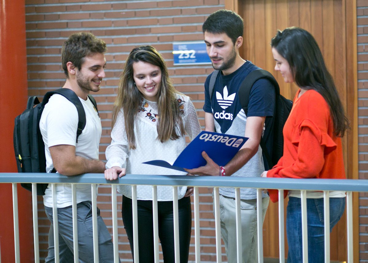 Jornada puertas abiertas en la Universidad de Deusto