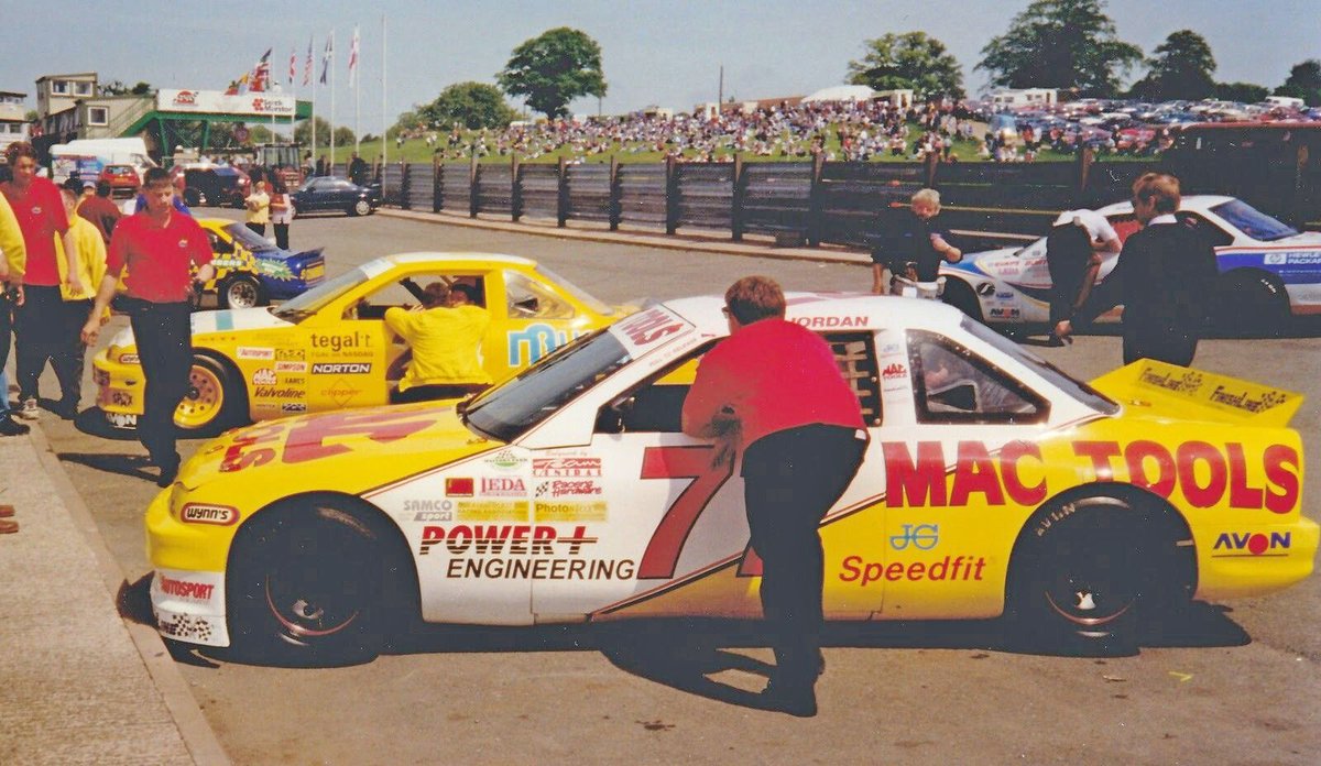 @zdravkost I used to watch his dad #Mike drive in the #eurocars #MalloryPark !