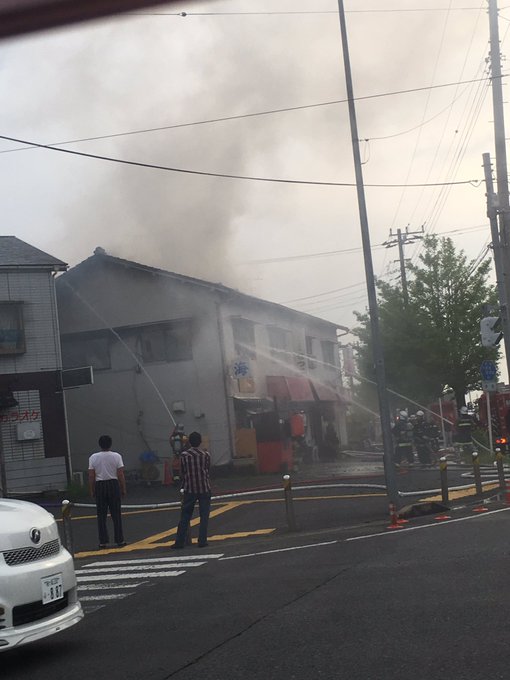 火事 木更津市中央3丁目 美容室モンタ付近で建物火災 二階から窓から真っ赤な炎 千葉県 まとめダネ