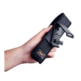 mastermarkbrand's tweet photo. ASP:n umpikotelon ballistinen materiaali suojaa ja pitää patukkasi turvallisesti paikallaan. Kiinnitys on toteutettu turvallisuuden takia kaksivaiheisesti sekä velco-tarralla että napilla. Avoinaista kitkapatukkaa voi pitää kotelossa. #asp #poliisi #turvallisuus #edc https://t.co/WZNsrttxu5