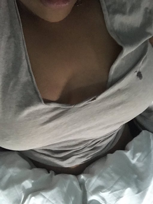 Relaxing 😎 https://t.co/2oKf7e4oTH