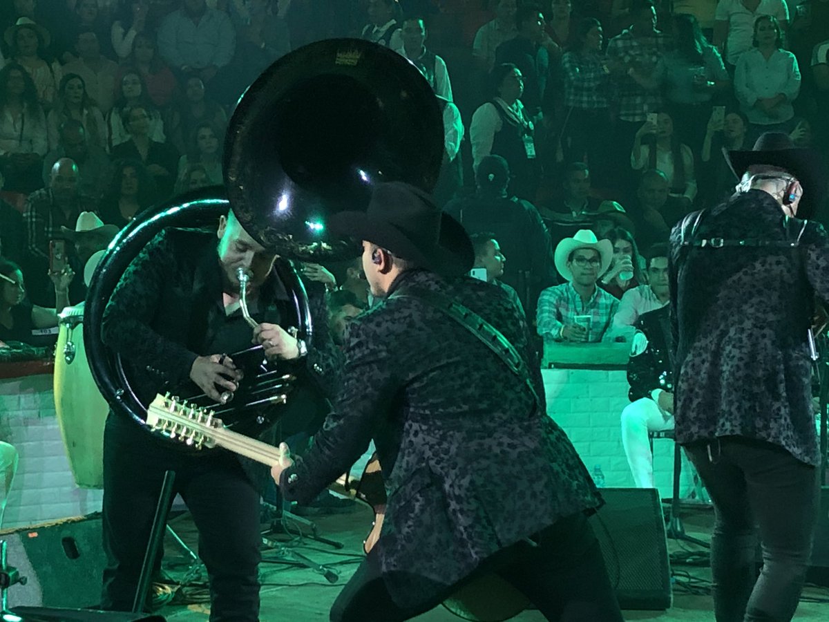 RASOFICIALMX's tweet photo. @calibre50eden @Calibre50 Esto apenas comienza #PalenqueRAS 2019 @ExpoGanSon https://t.co/5cSDX63H4z