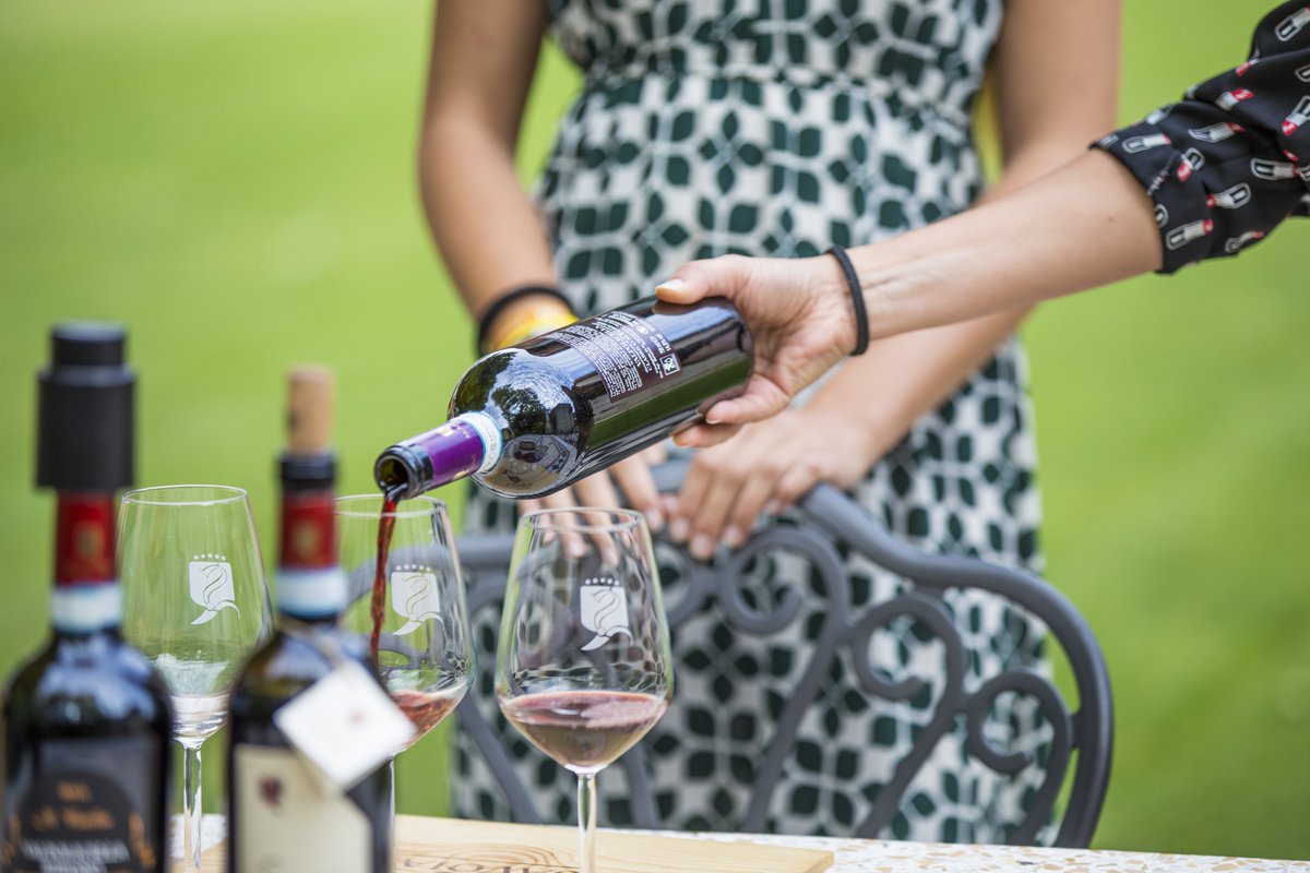 Ecco a voi, come ogni venerdì, l'elenco delle cantine aperte per i prossimi due weekend! 🍷 bit.ly/2IwIjTZ