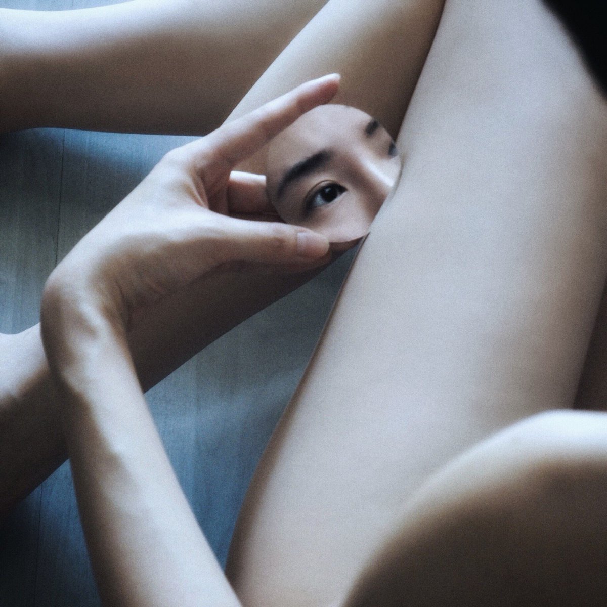 PLATEFORM's tweet image. © Ziki Liu, "Breath in the reflection" (Beijing, China)
plateformag.com/magazine/artic…
instagram.com/ziqianqian