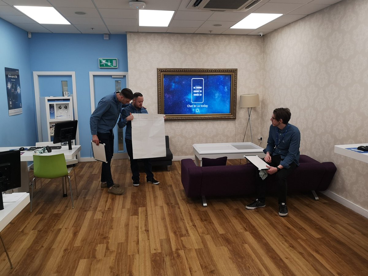 O2GuruLennySale's tweet image. Today's Training Session is all on Tablets and Types of Users to start our weekend off in Middleton @O2GuruBarry #MIDTraining #BeTheExpert #TabletTraining #O2Middleton