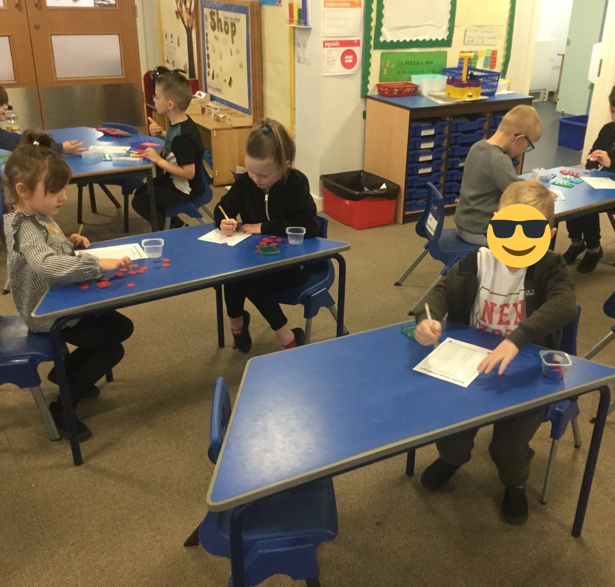SimpsonsLane1B's tweet photo. The year 1’s are working hard on their Arithmetic work this morning. @SimpsonsLane https://t.co/E4bdMzquvq