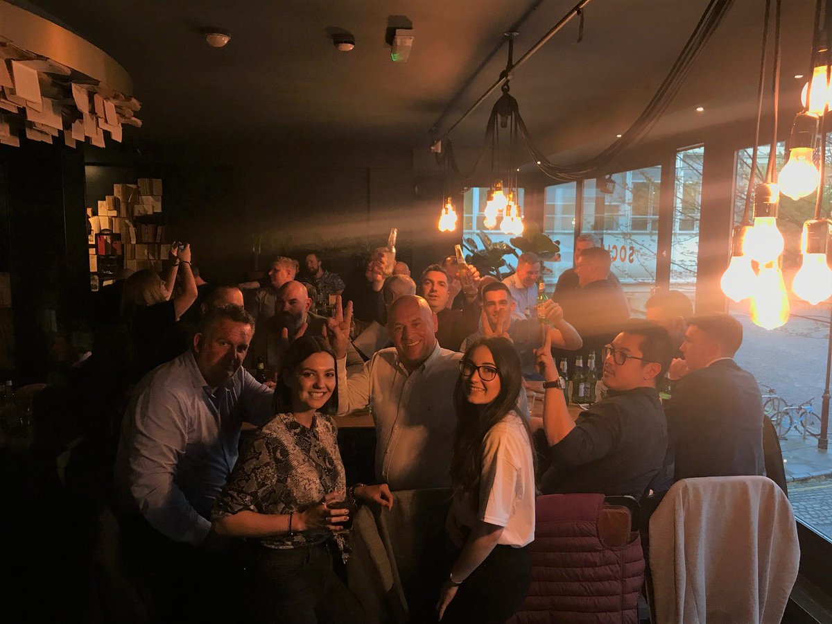 lmgiq's tweet photo. #TeamLMG Quiz Night! 🎉 https://t.co/75mYoIsO4Z