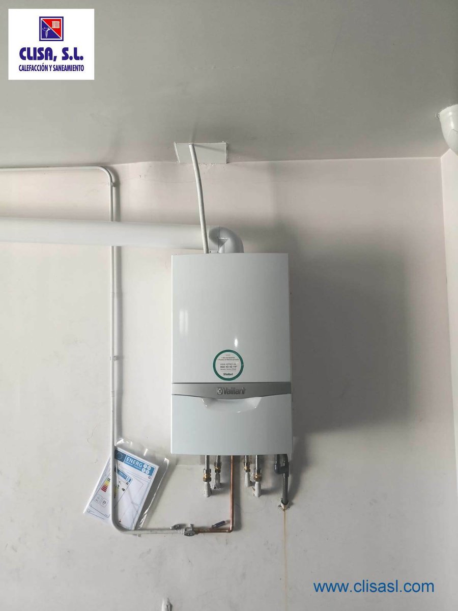 clisasl's tweet photo. Chalet en #CaldasdeReis (#Pontevedra) 🔴 Sustituimos una vieja caldera #Vaillant por 
✅ una nueva caldera de condensación #Vaillant #ecoTECplus 306 de 30 Kw 🙂 Más confort y mejor servicio con 😤 menos preocupaciones. #InstalacionesVaillant @Vaillant_es https://t.co/3HPoDEHv8z