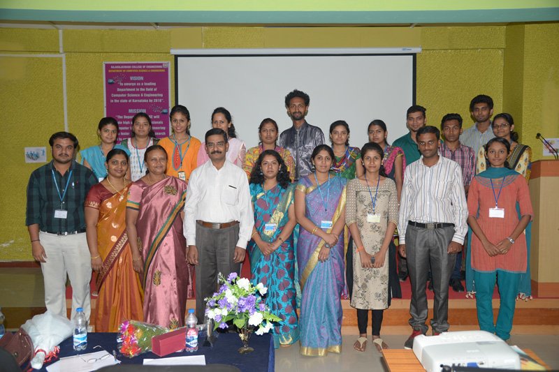 rrceblr's tweet image. RajaRajeswari College of Engineering Admissions 2019-2020 – Now Open
#engineeringadmissions2019 #engineeringadmissions #engineering #admissions2019 #rrce #bangalore
rrce.org/blog/engineeri…