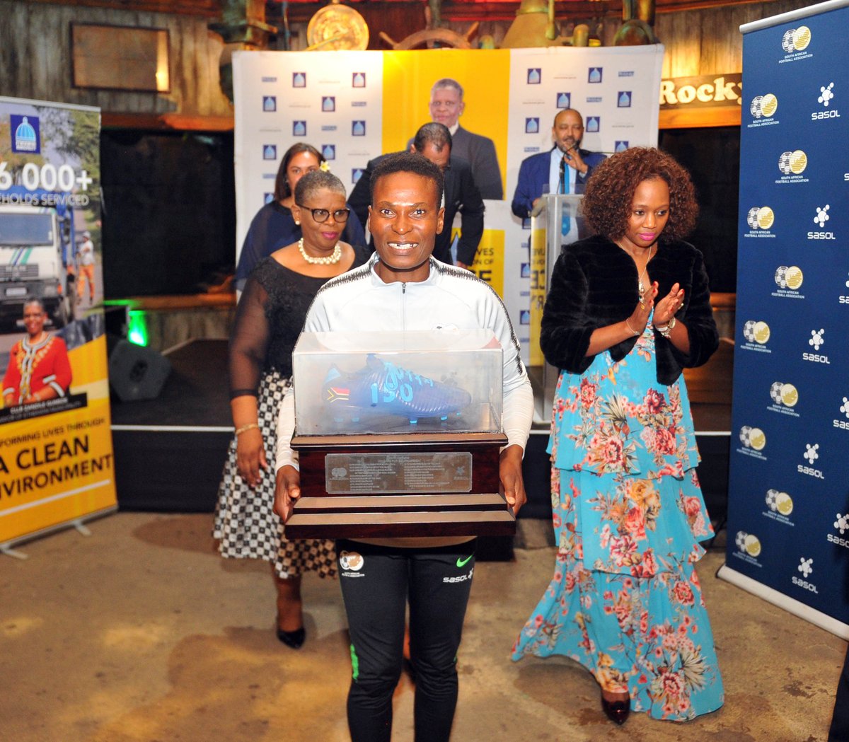 How amazing are these soccer boots? After reaching 150 caps <a href="/SasolSA/">Sasol</a> honoured <a href="/Janinevanwyk5/">Janine Van Wyk</a> and @NokoMatlou11 with these soccer boots. 

They are now the most capped footballers in South Africa in both men’s and women’s football. Now that’s what we call being #Limitless 👊