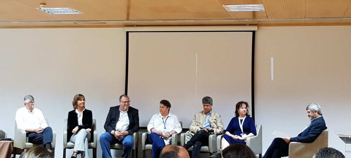 International Enneagram Summit 2019 in Lissabon starting with a panel of #IEA 6 Presidents #enneagramsummit2019 #connectingviews