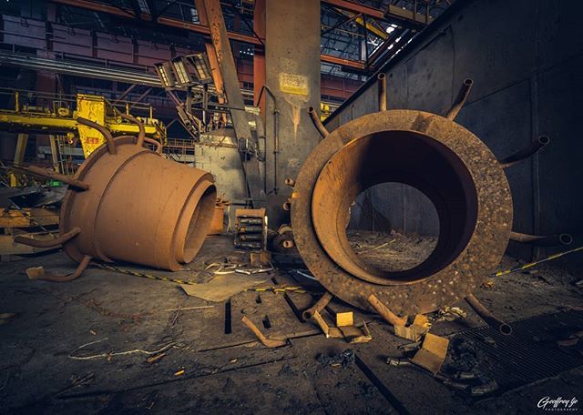 Heavy metal

#urbanexplorer #urbexbelgium #urbexfrance #urbexworld #abandonné #lostplaces #lostpic #abandoned #abandonedplaces #abandoned_junkies #abandoned_excellence #abandonedafterdark #abandonedphotography #urbex #urbexpeople #urbexphotography #urban… bit.ly/2VEZI6B