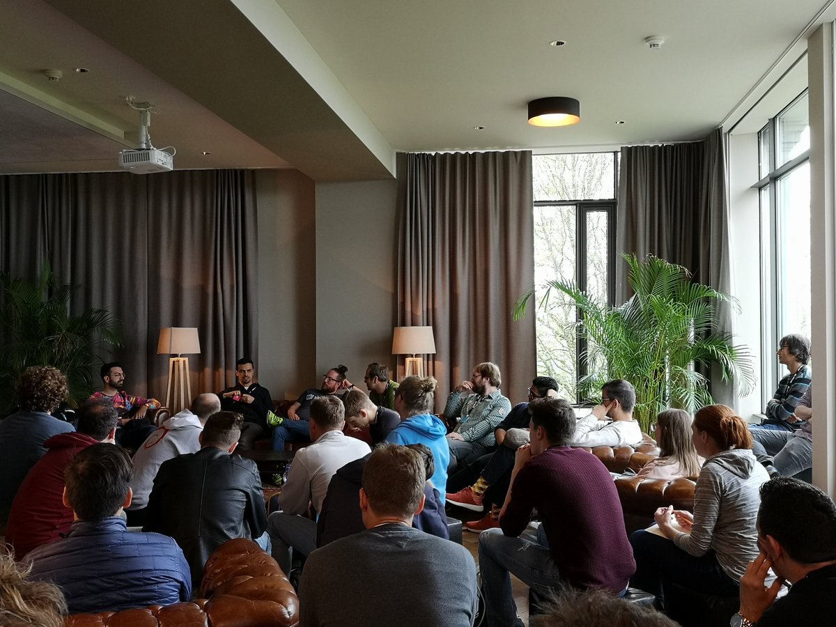 Talking about "The Decentralized Web" with <a href="/andrestaltz/">André Staltz</a> <a href="/TheLarkInn/">📦🛠👷🏻‍♂️Sean Larkin</a> #uphillconf