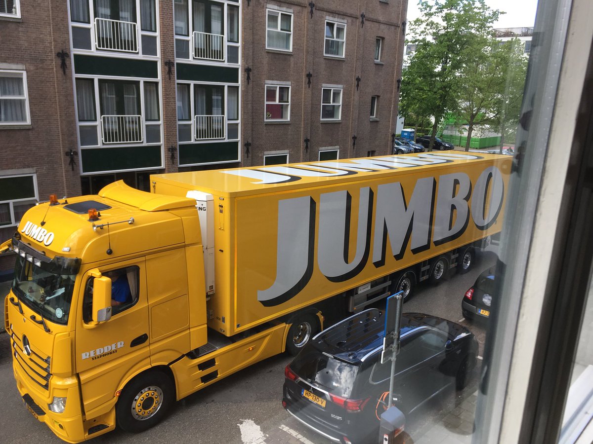 frankwester23's tweet image. 🤔 wanneer vrachtwagens als sluipverkeer door je straat rijden, weet je dat de herinrichting van Spaarndammertunnel en Tasmanstraat niet klopt ⁦@sharon_dijksma⁩ ⁦@020West⁩ #spaarndammerbuurt