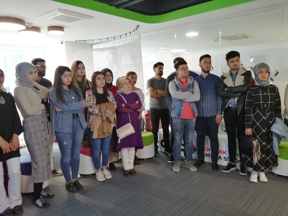 cumsi_'s tweet photo. Kulüp olarak @quicksigorta  Genel Müdürlüğü'nü ziyaret ettik. Ziyaretimizde bizlerle değerli bilgilerini paylaşan Maher Holding Genel Müdürü Sn. Levent ULUÇEÇEN Beyefendiye, Sayın İsmail Bey ile Sayın Halil Beye ve tüm Quick Sigorta ailesine teşekkür ederiz.

#cumsiquicksigortada https://t.co/4s6BsIvkIF