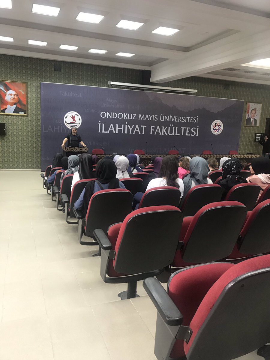 AihlCanik's tweet photo. @AihlCanik hayallerine bir adım daha yaklaştı. #ondokuzmayısüniversitesi gezimizi yaptık, merak ettiklerimizi öğrendik. @CanikMem @tcmeb @meb_dinogretimi @ondokuzmayisuni https://t.co/Cb2fNS3w4b