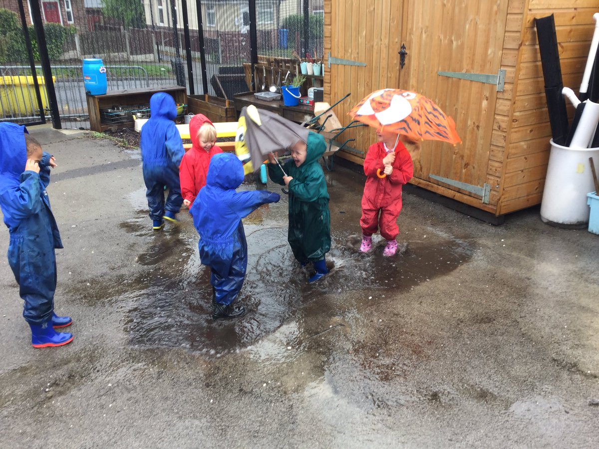 HartleyBrookPri's tweet image. This morning the nursery children have been having lots of fun splashing in muddy puddles!! #WeAreAstrea #efys #outdoorlearning #nursery