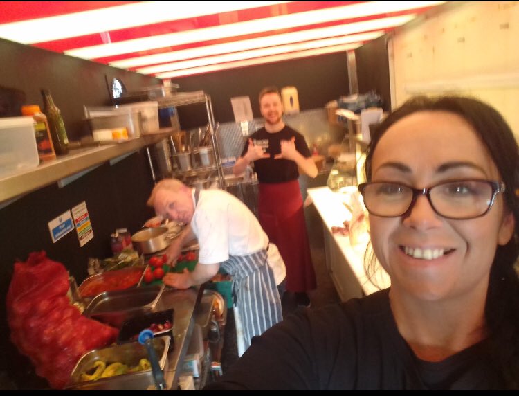 Waterford Truck show weekend, sun , trucks, cars, burritos &amp; tacos served by this happy team 🌮☀️#truckshow #tramore #waterford #food