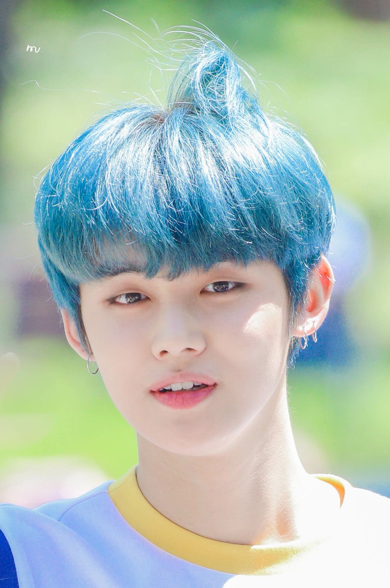 Milk_PowderLand's tweet photo. 190502 미니팬미팅 

#연준 #YEONJUN #TXT #투바투 #TOMORROW_X_TOGETHER 
#투모로우바이투게더 
@TXT_bighit @TXT_members https://t.co/Lj4L1rAKsR