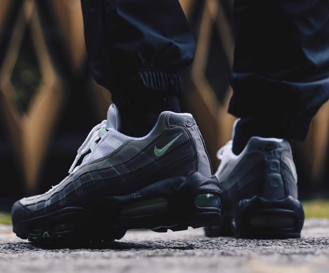 𝐔𝐏 𝐓𝐎 𝐃𝐀𝐓𝐄 on X: 