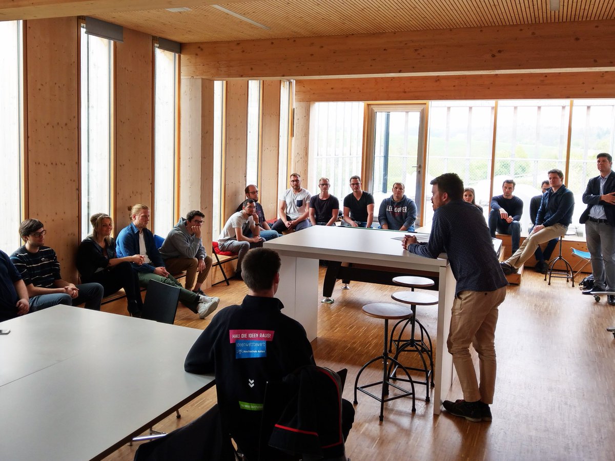 Geballte Ladung Infos und Networking für 20 Gründer und Gründerinnen beim letzten Gründer-Abend im Inno-Z Aalen. #fitoaty #stAArtupde #elevatorpitchbw #startupwow #ihkostwuerttemberg #rosmarie #gründerszene #existenzgründung startup-wow.de/alexander-palu…