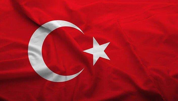 DEDESİNİ ARKASINA ALMIŞ ATATÜRK 'ÜN GERÇEK POLİSİ ♥️♥
️♥️
TÜRKÇÜLER  GÜNÜ KUTLU OLSUN. ..
NE MUTLU TÜRK'ÜM DİYENE. ..