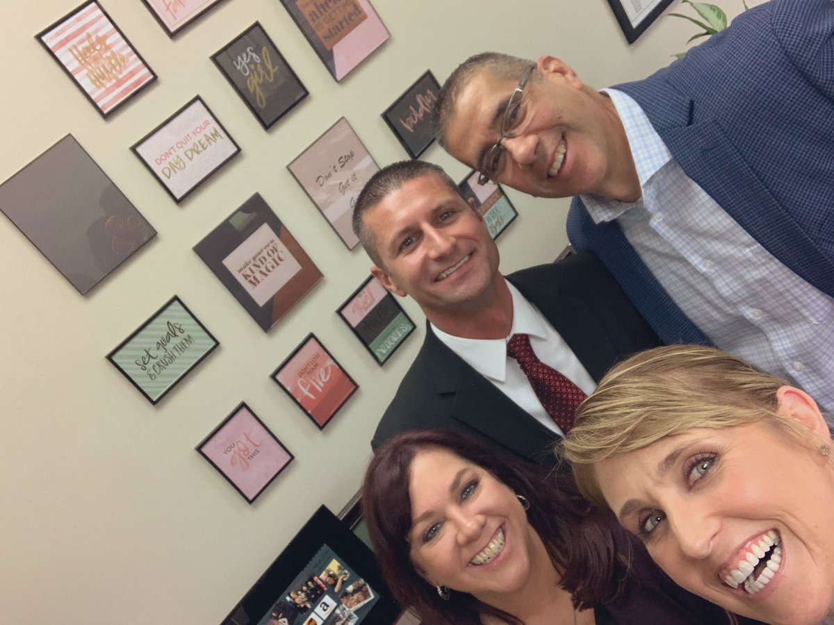 Shellie Shellabarger tweet media