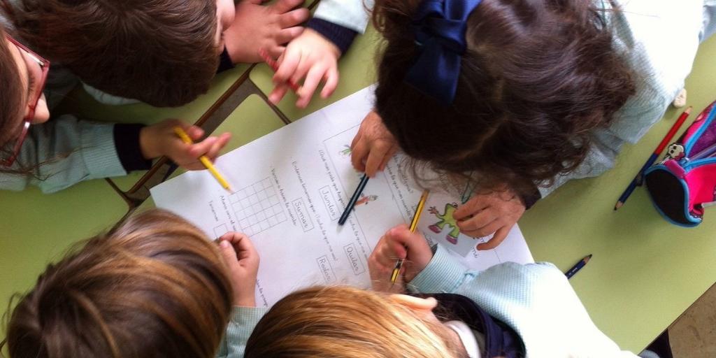 Nueva colección e_Buah #repositorio <a href="/BiblioUniAlcala/">BibliotecaUnivAlcalá</a> <a href="/UAHes/">Universidad Alcalá</a> 'Grado en Magisterio de Educación Infantil' is.gd/y8G7Nr