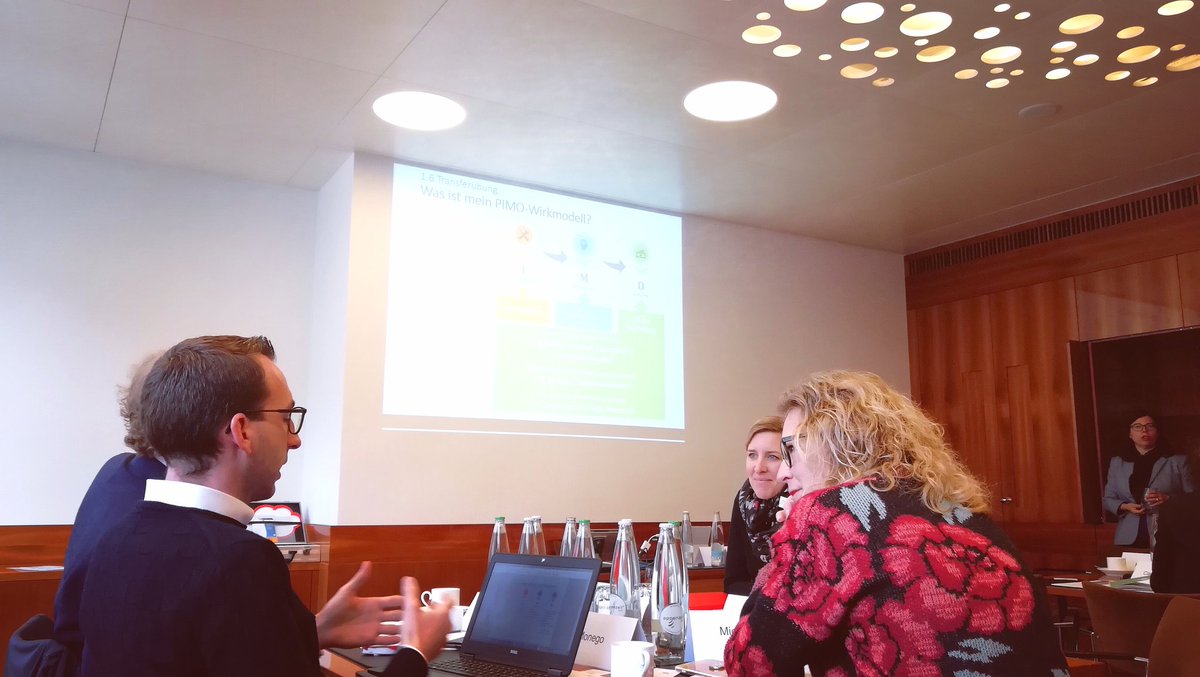 Happy Sheets?!

How To? Wie evaluiere ich Führungskräftetraining? Mit @antoinetteprof und Simon Schafheitle diskutieren die Teilnehmer Evaluationsmöglichkeiten und Messungstechniken. 

#faa, #leadership, #CHRO #essentials #HRAnalytics #happysheets #Statistik #Methoden #howto