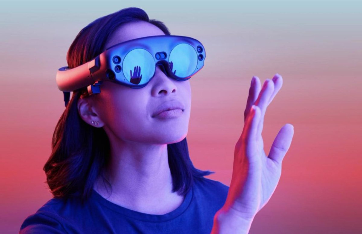 ieeewoi's tweet photo. The @scienceirel CRT in digitally enhanced reality @DREAL_ie recruiting 40+ PhDs; details here: https://t.co/9cvHnI17zN @pcor @IEEEYP_Spain @IEEEUSA @ieeer8today @AR_bulletin @TechNewsIreland @siliconrepublic @LeeStogner @oculus @VSENSE_TCD @GoogleARVR @magicleap @IEEEDigitalReal https://t.co/QOfmlk93FA