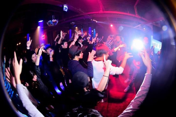 shuffle_0504's tweet photo. いよいよ本日開催🎊㊗️

#SHUFFLE_TOKYO🗼
㊗️🎊7th ANNIVERSARY㊗️🎊

🕋@RLounge_

 SP GUESTに加えて #シャッフル東京 オールスターメンバーで一晩お届けします🙋🏼‍♂���🙋🏼‍♀️✨

@Dj_TOSHIKI
@koyo0521
@bidoj
@DJ_KEIK0
@ta_yaa
@_DJ_TAKUMI_
@eiji19970903

7周年㊗️
バッチリ盛り上げます😎👍🏼🔥 https://t.co/IGMV3E8ly8