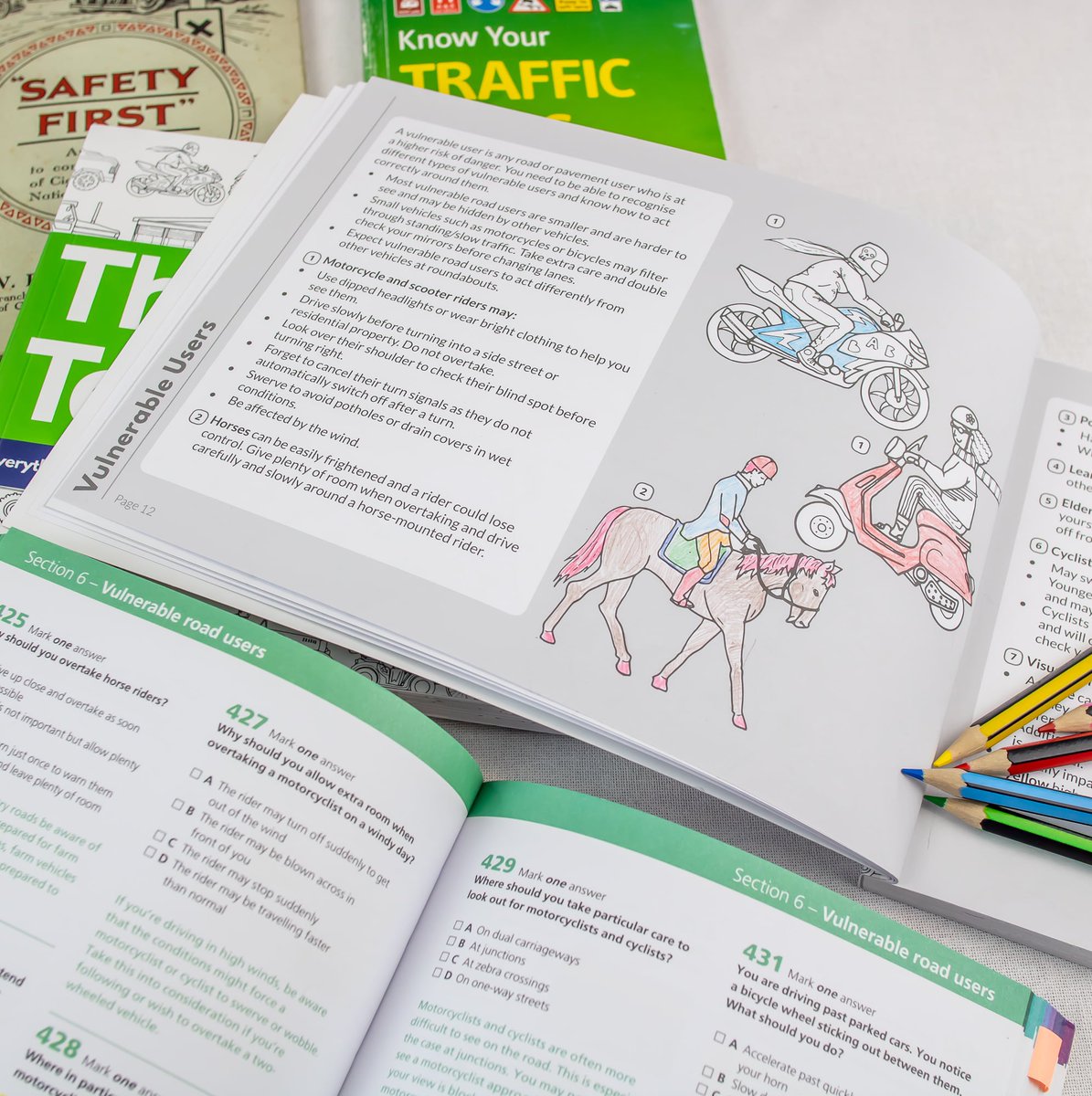 ColourAcademy_'s tweet photo. @LearnerDriverWk @WeAreMarmalade Since that was written we've launched the first educational colouring book for the theory test - it's a fun, engaging and accessible learning tool for the theory test if you guys wanted to do an updated post! :) https://t.co/ovzFTBnnHc https://t.co/aXKFdeKy5J