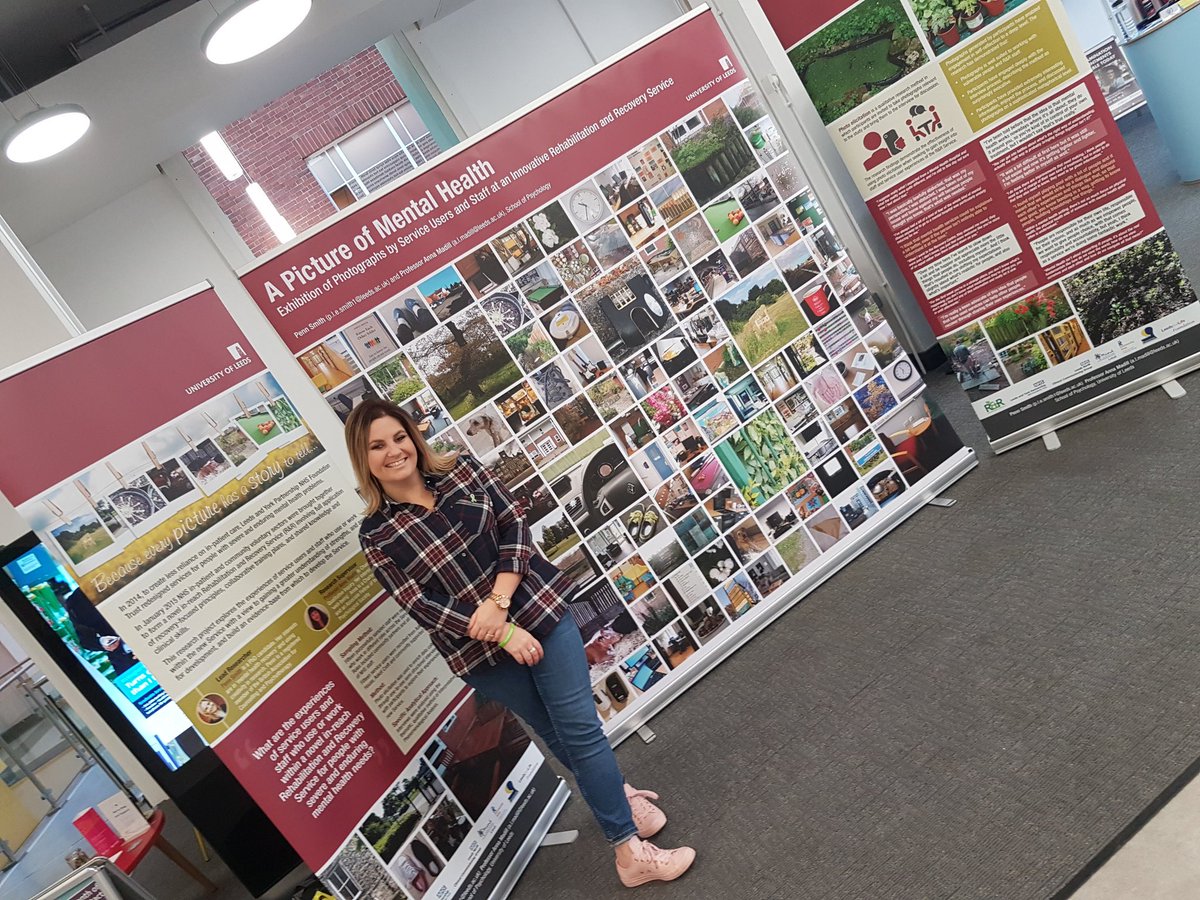 Delighted to have won the <a href="/leedsforlife/">Leeds for Life</a> Foundation Award last night for my exhibition 'A Picture of Mental Health'. Thanks to all who supported the project <a href="/UKFujoshi/">Prof Anna Madill</a> <a href="/LeedsMHRecovery/">LeedsRecoveryCentre</a> @CommLinksLeeds <a href="/LeedsUniUnion/">Leeds University Union</a> <a href="/LeedsMind/">Leeds Mind</a>