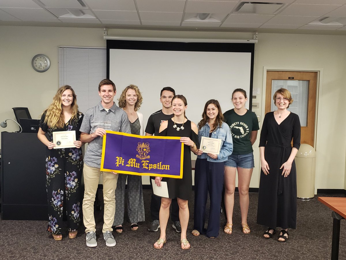CountOnColleen's tweet image. Congratulations @UofTampa Pi Mu Epsilon inductees! #MathMajors