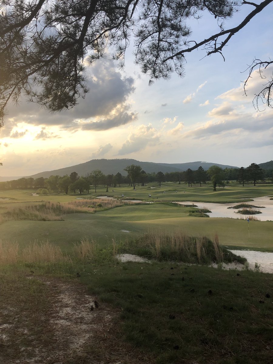 TheRealPPS's tweet image. Dusk @SweetensCove yesterday was hard to beat. Congrats to the Peaches. #PPSIX 📷: grierdo
