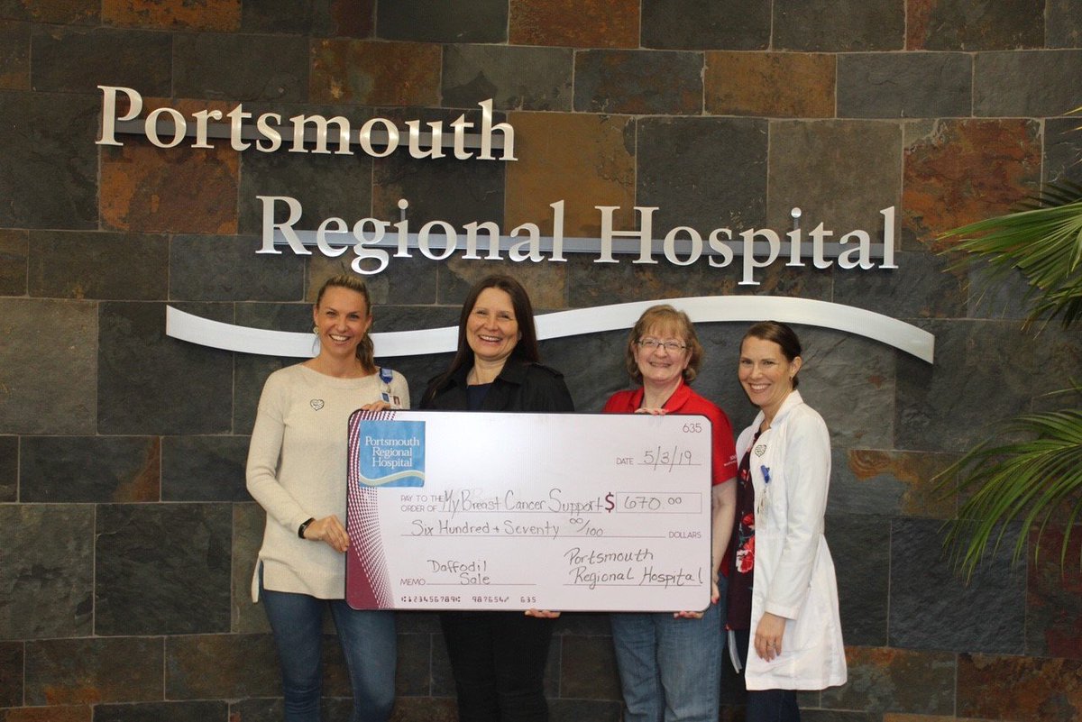 DAClifePRH's tweet photo. Feeling #PortsmouthProud after getting to present a check to the My Breast Cancer Support Foundation today at @PortsmouthReg @HCAhealthcare @BreastMY #Employeeadvisorygroup https://t.co/787tZL6Wvh