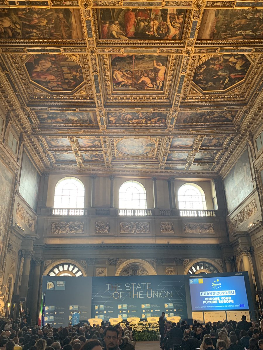 cicchilore's tweet photo. The beautiful setting of Salone dei ‘500, home of #SoU2019 day two, reminds us that #euandi2019 helps you find your political party for the upcoming #EuropeanElections @RobSchuCentre @EGPProg @app_voting https://t.co/9bJXtzCajZ