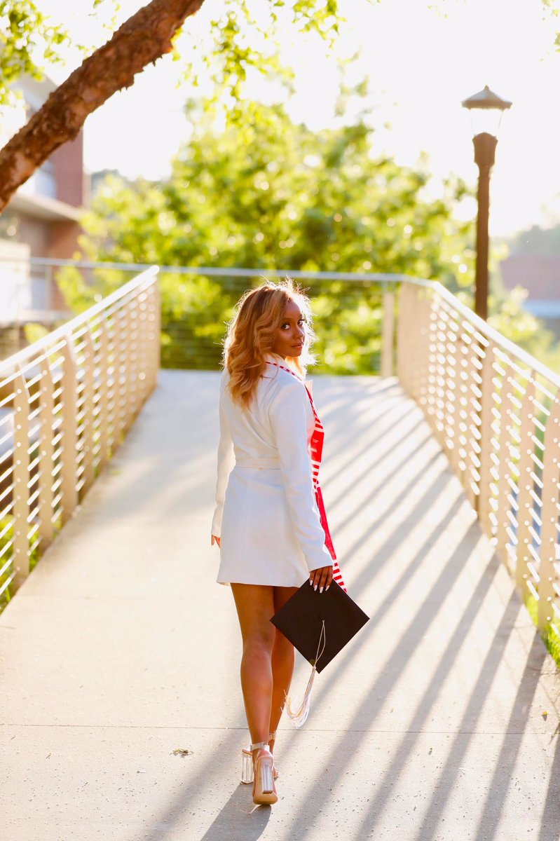 XiAlphaDST's tweet photo. A LOT OF LOVE and congrats going out to Soror Natalie Maina who is graduating with a B.S. in Civil Engineering. She will be working a full time Sales Engineering position at Johnson Controls. 🎓❤️🐘
PC: IG @champagnenupe #graduatingredz https://t.co/4ssrYvBCpL
