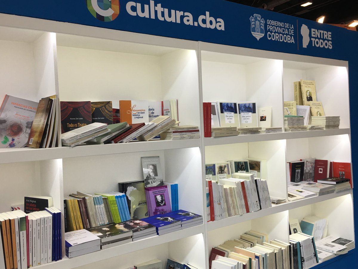 CasaProvCordoba's tweet image. 📸 En el Día de la Provincia de Córdoba, en la @ferialibro, se presentó la mesa "Lo que dejó el Congreso de la Lengua". Allí se realizó un balance del VIII @CILE2019, que tuvo lugar hace apenas un mes. @AgCbaCultura @gobdecordoba #CasaDeCórdoba