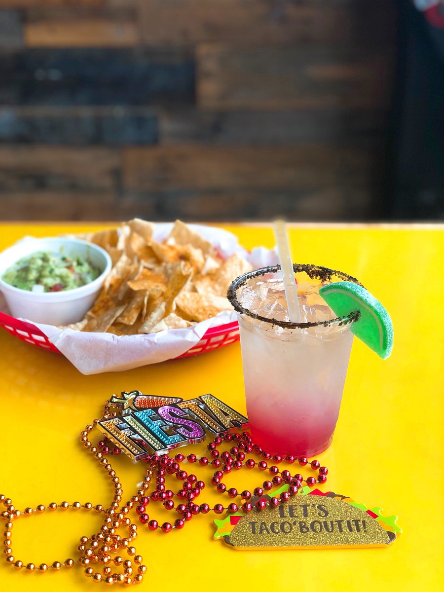 fuzzstilly's tweet photo. PRICKLY PEAR MARG 💕🌵 Special just for Cinco de Mayo weekend! Saturday and Sunday try our special marg (frozen or on the rocks) for $7! Offering $5 shot and beer special and $5 hours margs too! 💃 #cincodemayo https://t.co/4At2KRjNgS